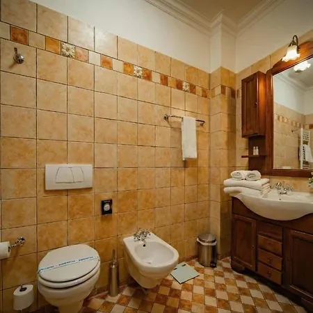 Joy Sophisticated Style Views Apartment