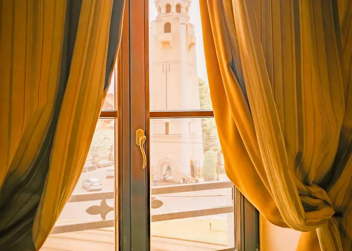 Joy Sophisticated Style Views *