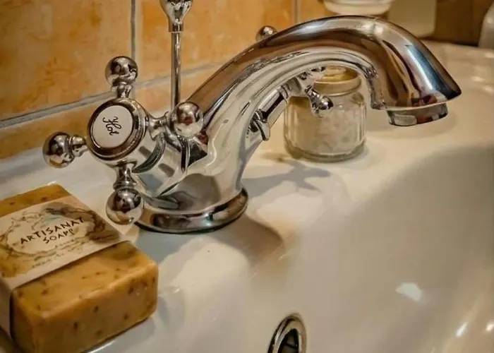 Joy Sophisticated Style Views דירה